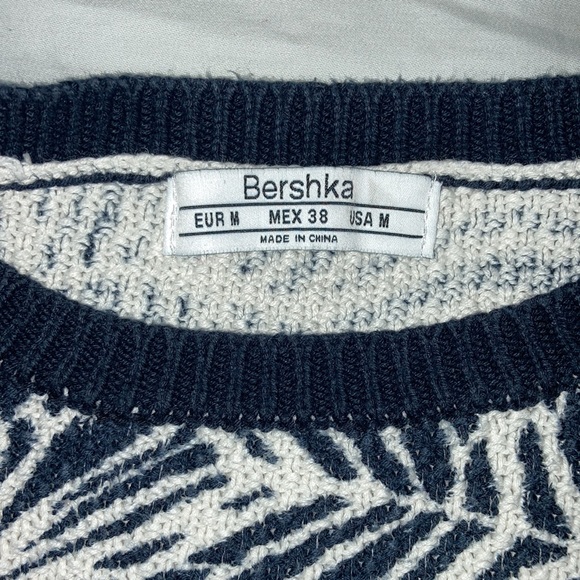 Men’s Knitted Crewneck Sweater - Picture 5 of 5